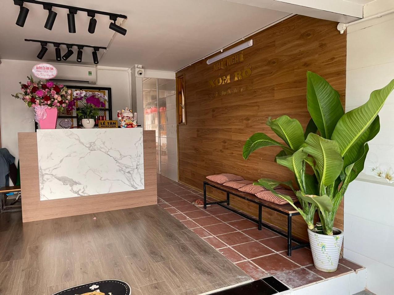 Homestay- Nha Nghi Xom Ro Dong Tac Luaran gambar